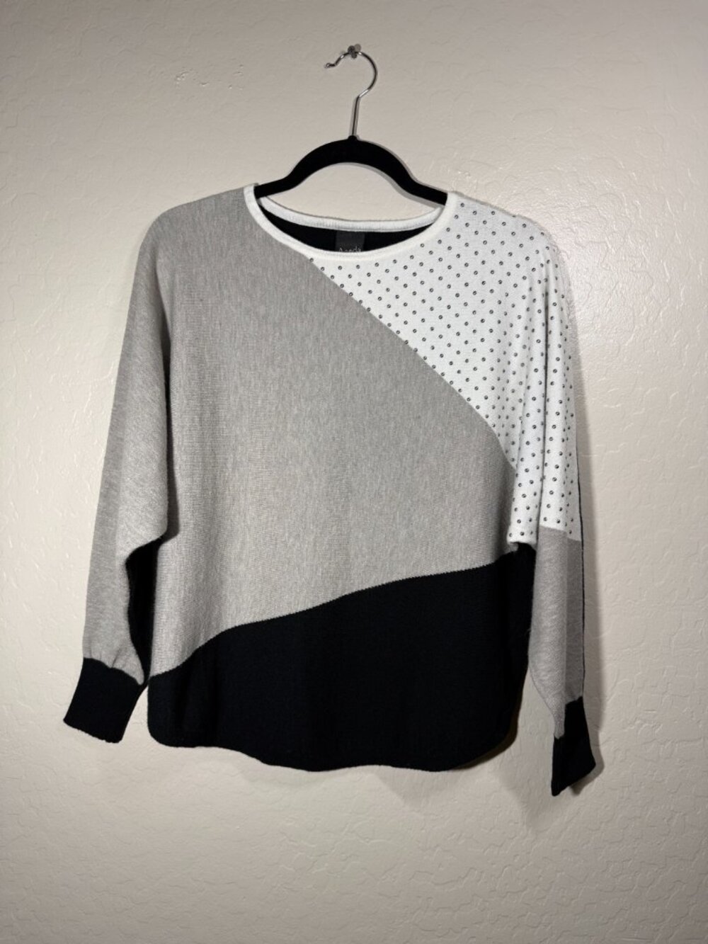 Aaeda Colorblock Studded Asymmetric Knit Sweater / M